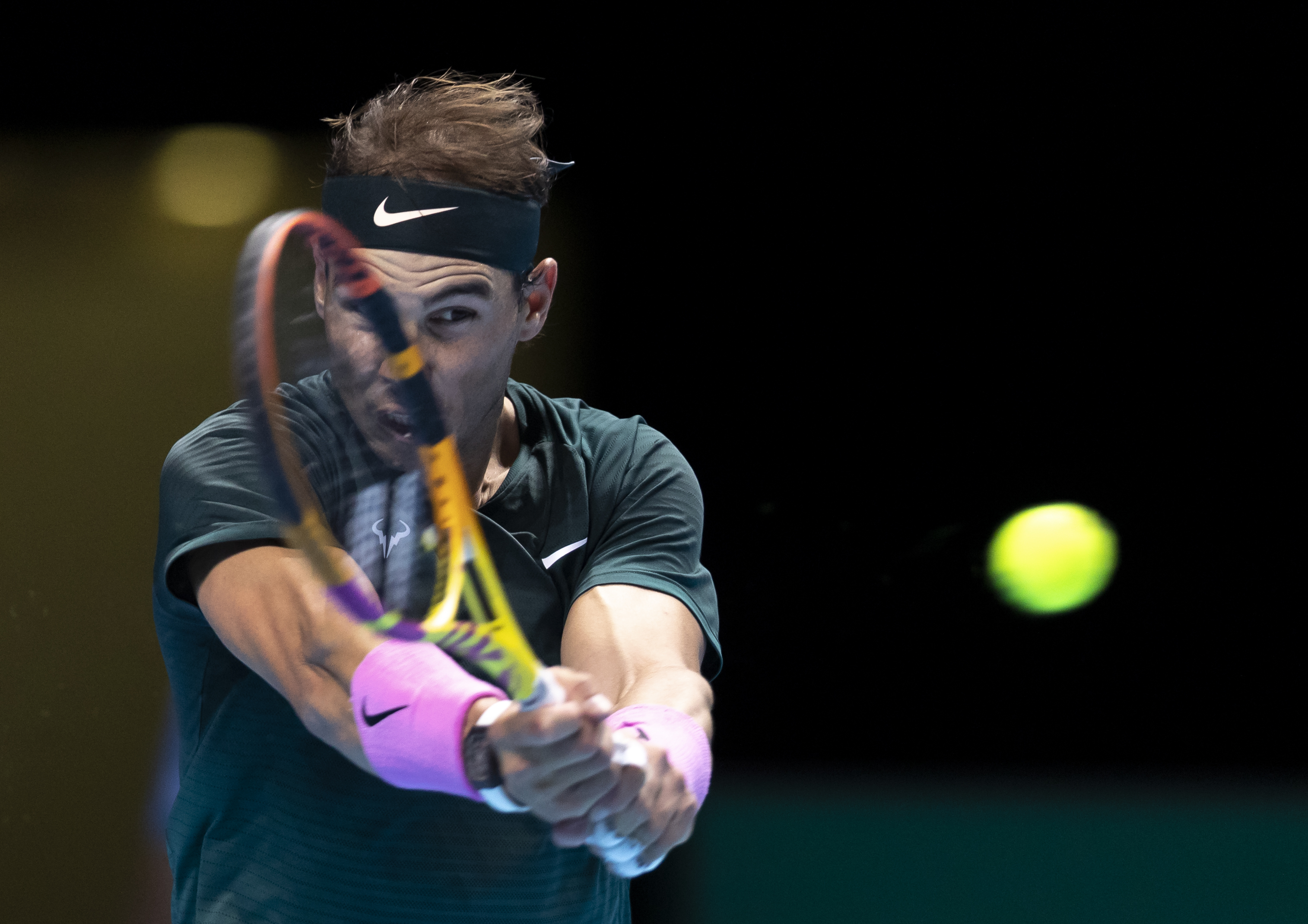 年终总决赛绝杀联合杯,纳达尔高光表现 年终总决赛绝杀联合杯,纳达尔高光表现